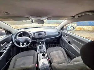 Kia Sportage LX 4dr SUV (2.4L 4cyl 6A) 2013 Doré