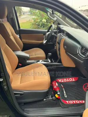 Toyota Fortuner 2024 Black
