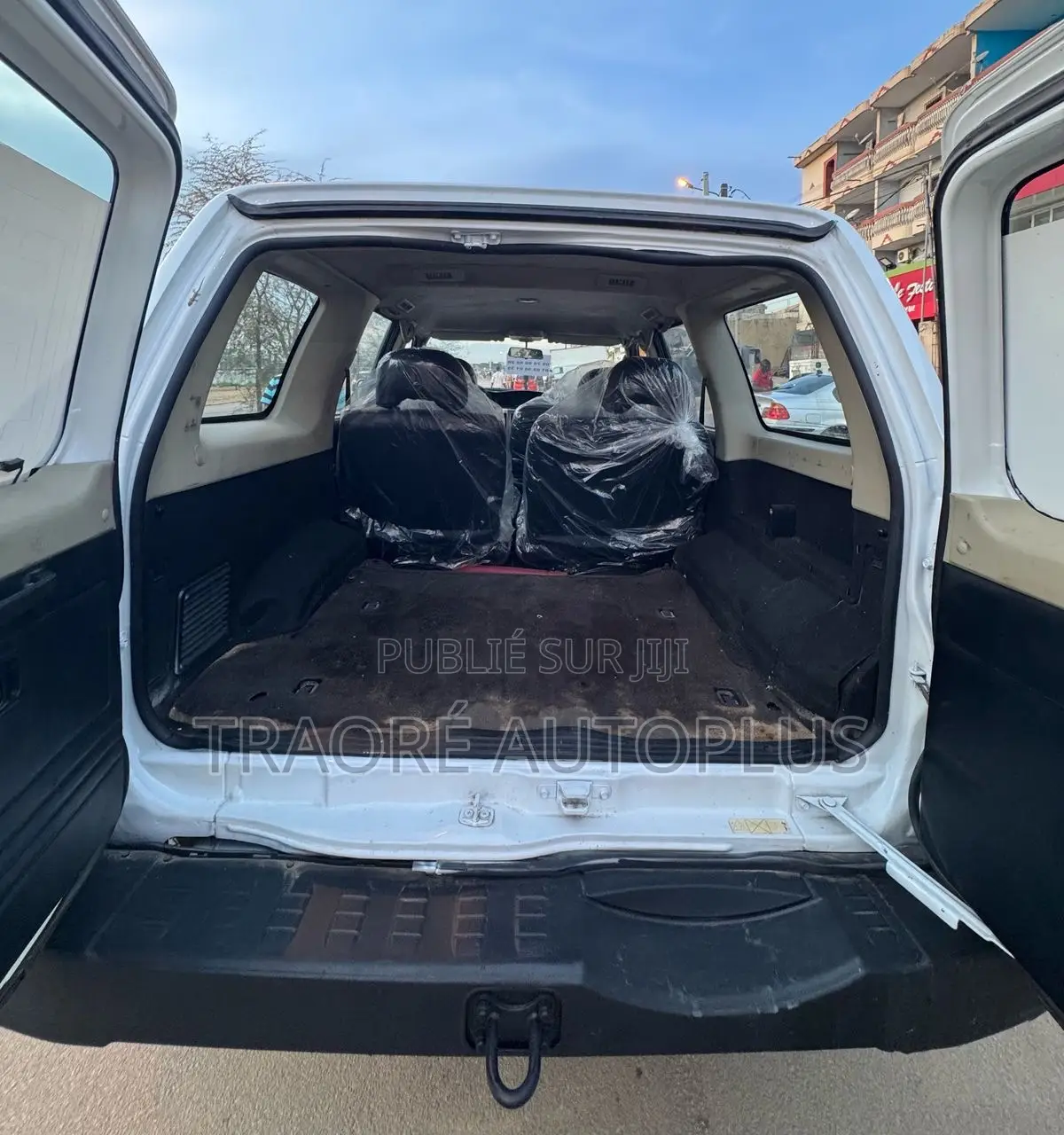 Nissan Patrol 4.5 2012 Blanc