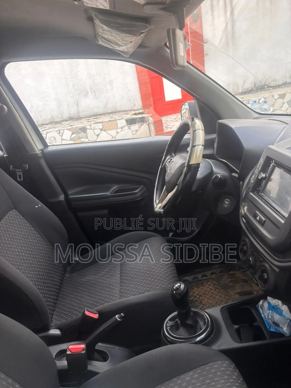 Toyota Vitz 1.0 FWD 5dr 2020 Blanc