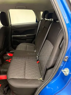 Mitsubishi RVR 2023 Blue