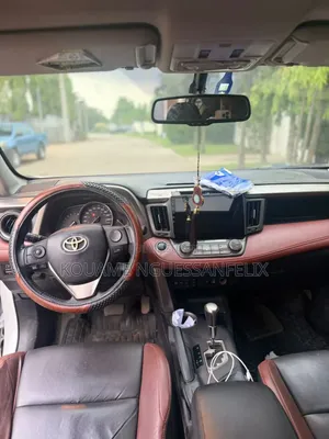 Toyota RAV4 2015 Blanc