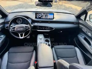 Genesis GV70 2022 Blanc