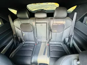 Genesis GV70 2022 Blanc