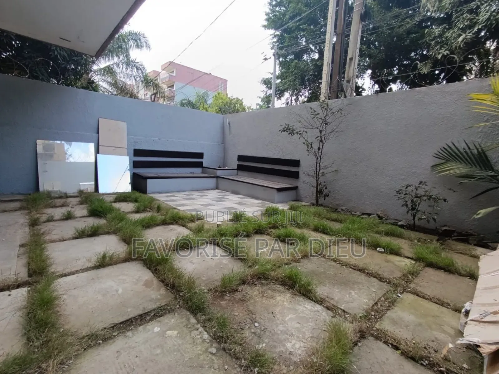 3chbre Appartement dans Cocody à Louer