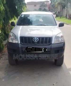 Toyota Land Cruiser Prado 2.7 3dr 2004 Gris
