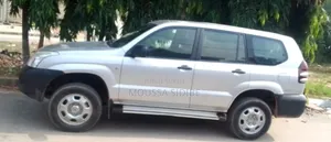 Toyota Land Cruiser Prado 2.7 3dr 2004 Gris