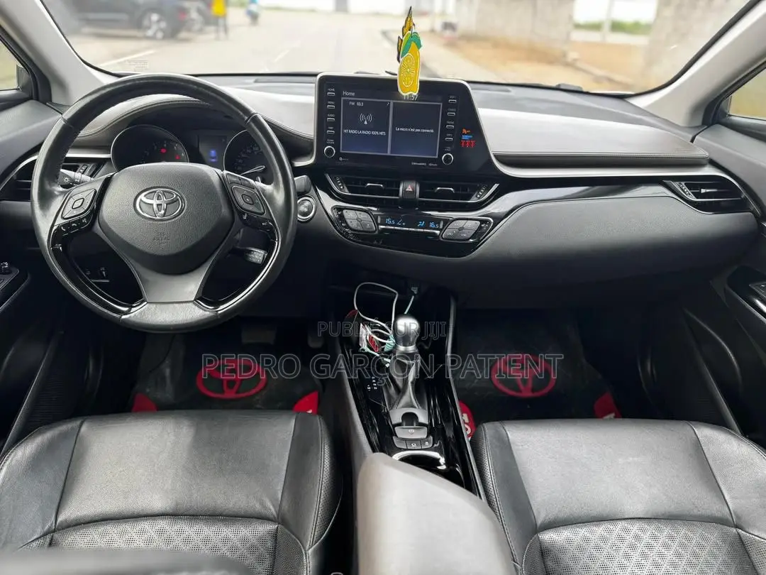 Toyota C-HR 2020 Gris