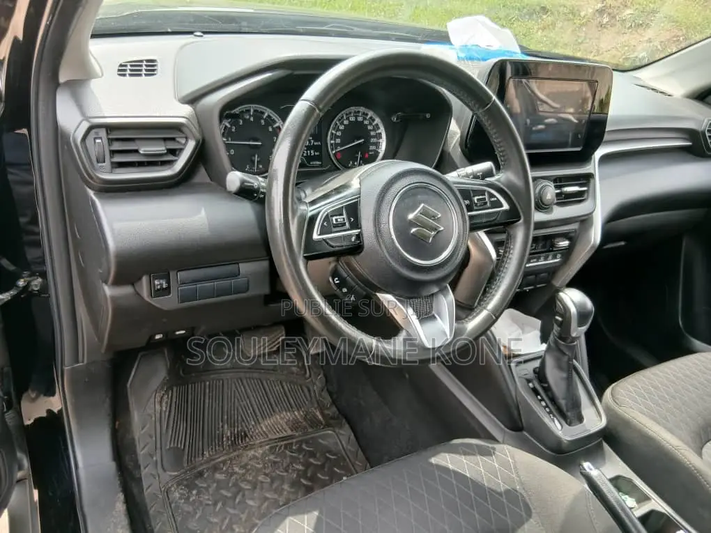 Suzuki Grand Vitara 2024 Black