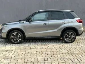 Suzuki Grand Vitara 2019 Gris