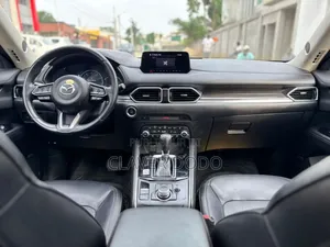 Mazda CX-5 2020 Blue