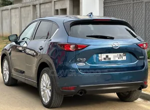 Mazda CX-5 2020 Blue