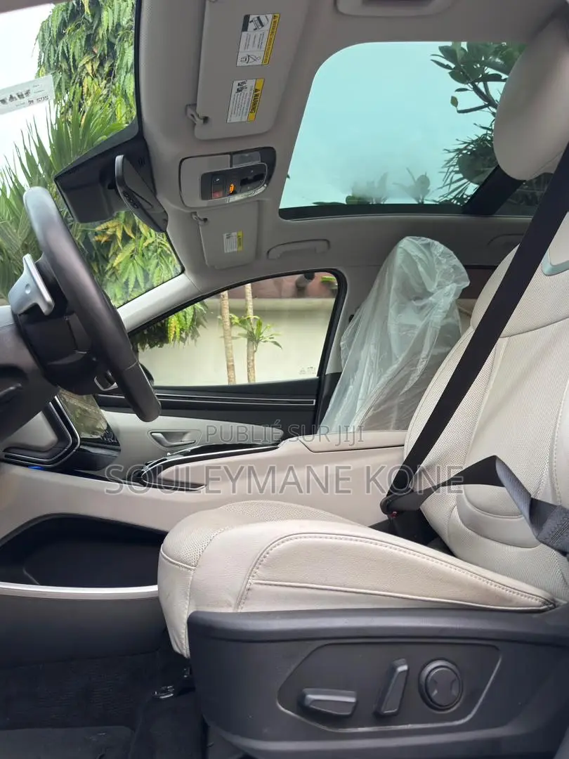 Hyundai Tucson 2024 Blue