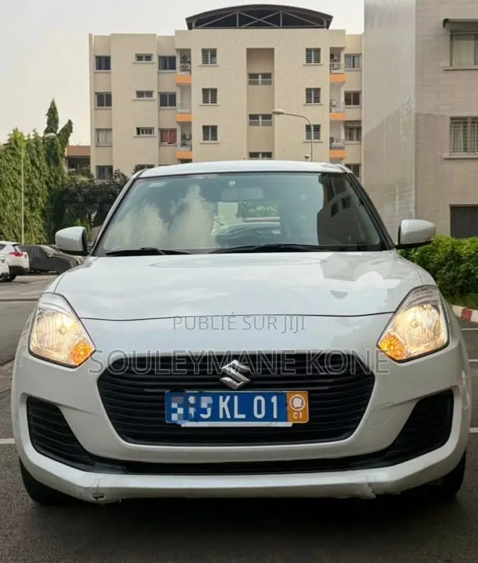 Suzuki Swift 2021 Blanc