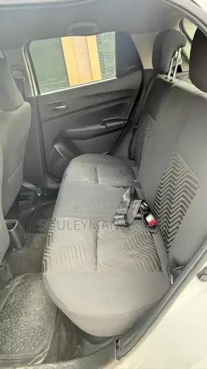 Suzuki Swift 2021 Blanc