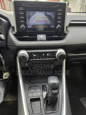 Toyota RAV4 2022 Blue