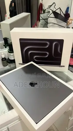 New Apple MacBook Pro M1 32GB Intel Core Ultra 7 SSHD+SSD 1T