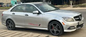 Mercedes-Benz C300 2009 Gris