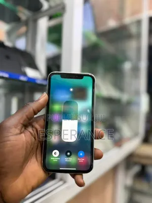 Apple iPhone XR 64 GB Blanc