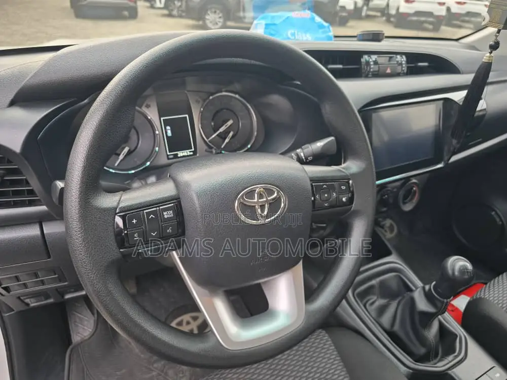 Toyota Hilux 2025 Blanc