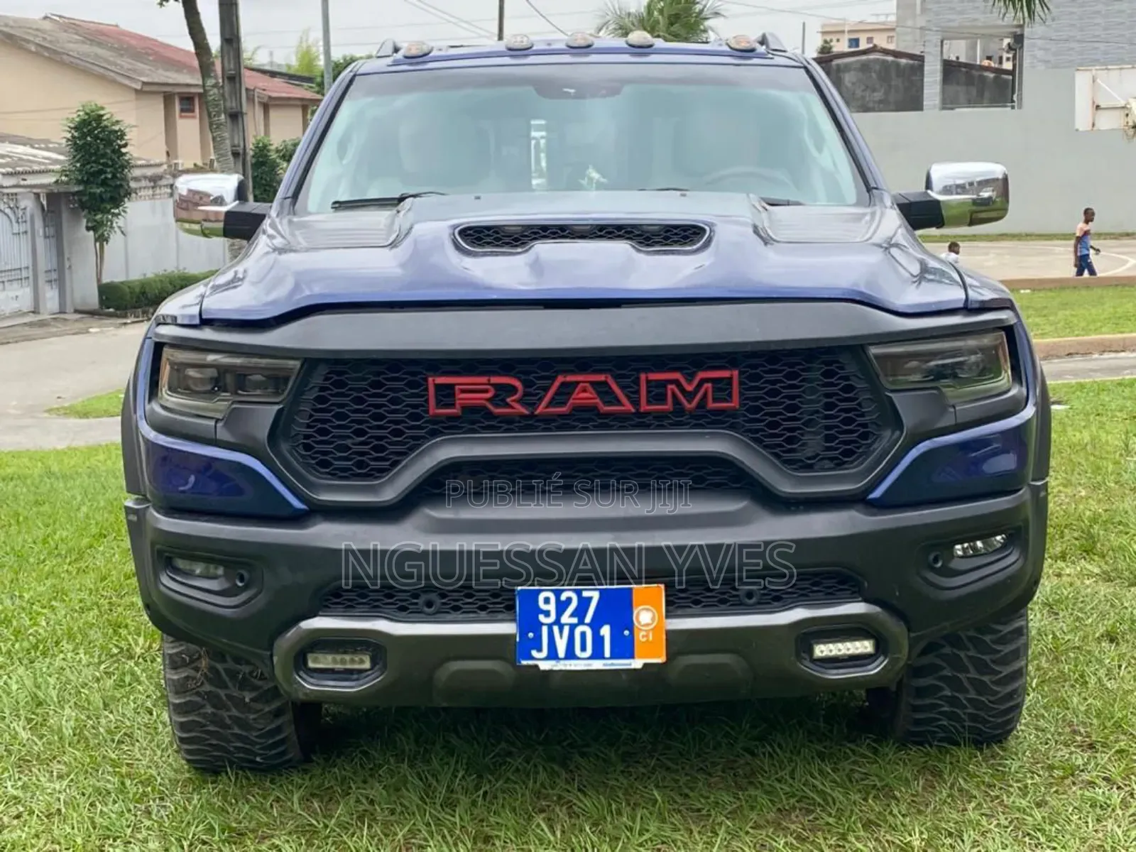 Dodge RAM 2015 Blue