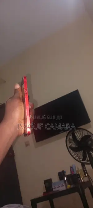 Apple iPhone 12 64 GB Rouge