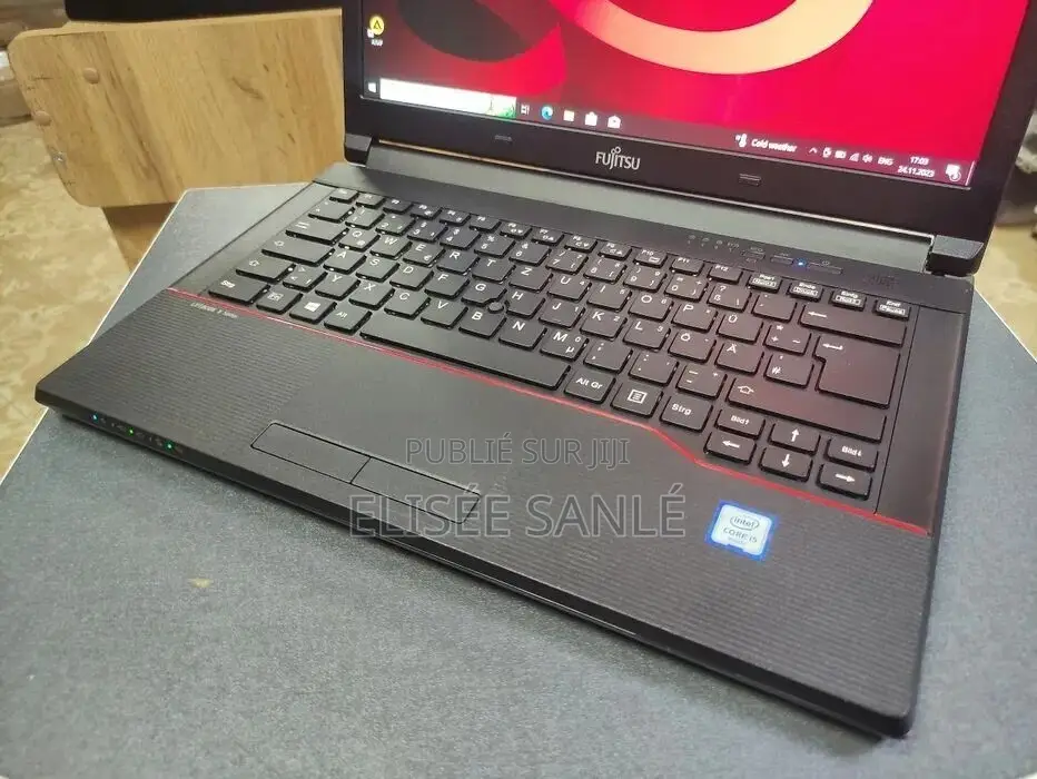 Ordinateur Portable Fujitsu 8GB Intel Core I5 SSD 256GB
