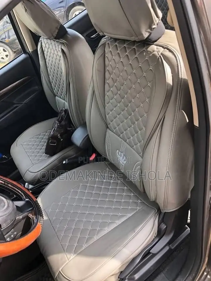 Habeillage De Voiture