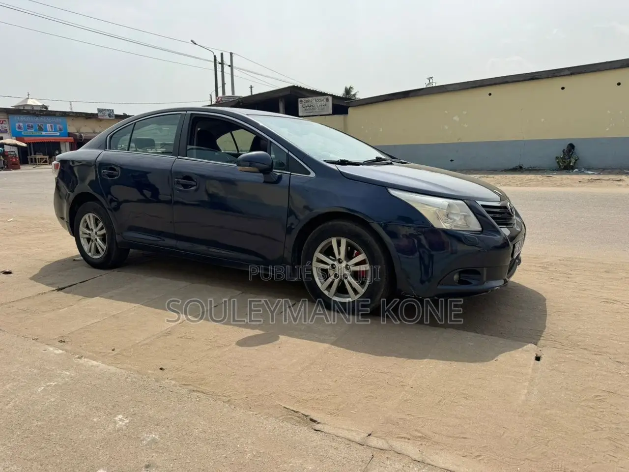Toyota Avensis 2010 Black