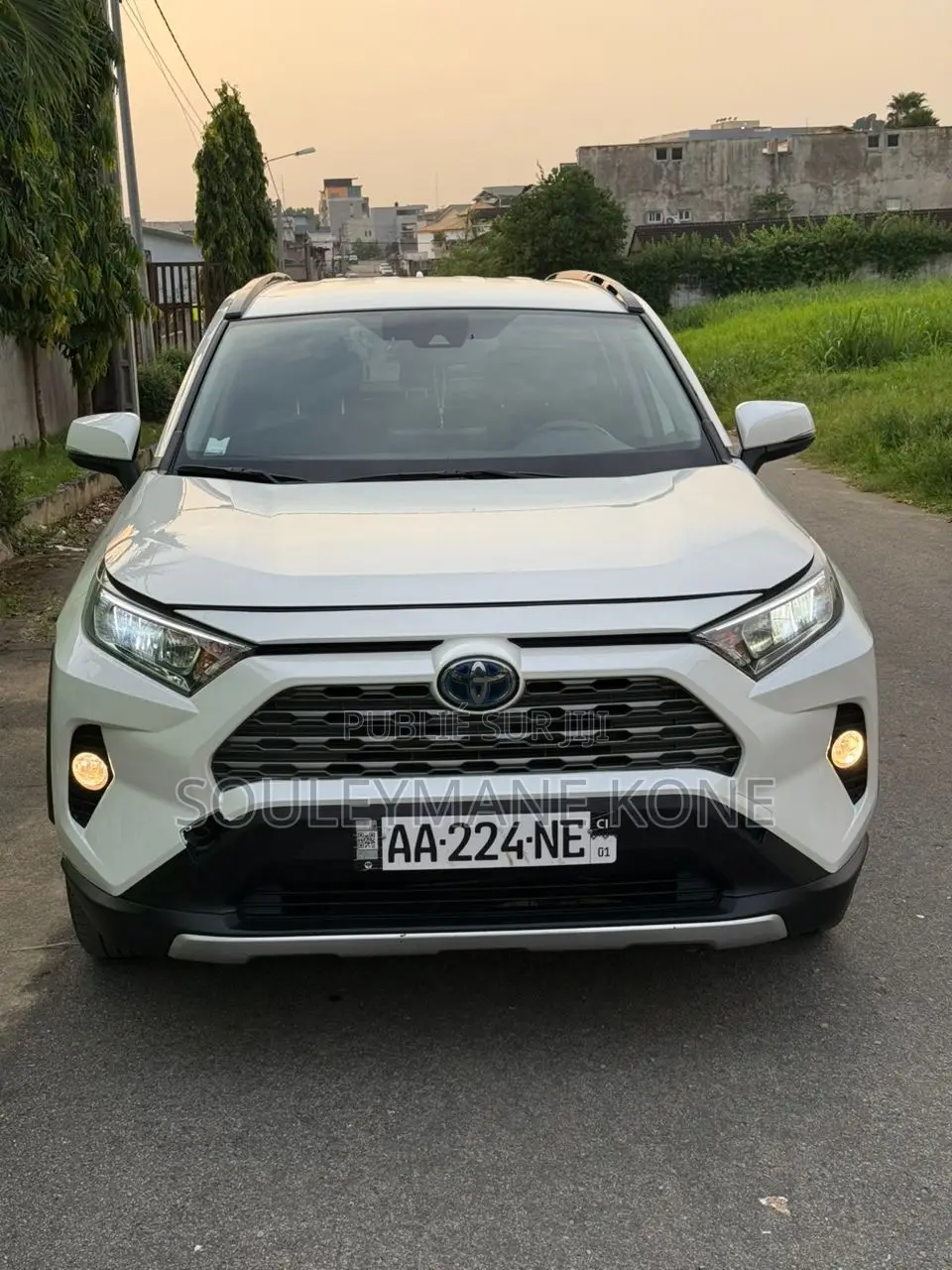 Toyota RAV4 2022 Blanc