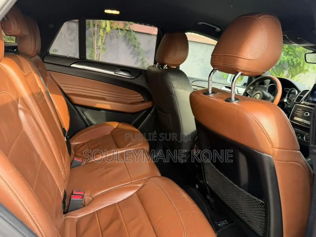 Mercedes-Benz GLE-Class 2018 Blanc