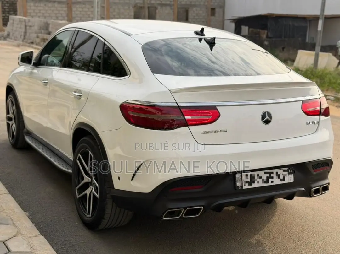Mercedes-Benz GLE-Class 2018 Blanc