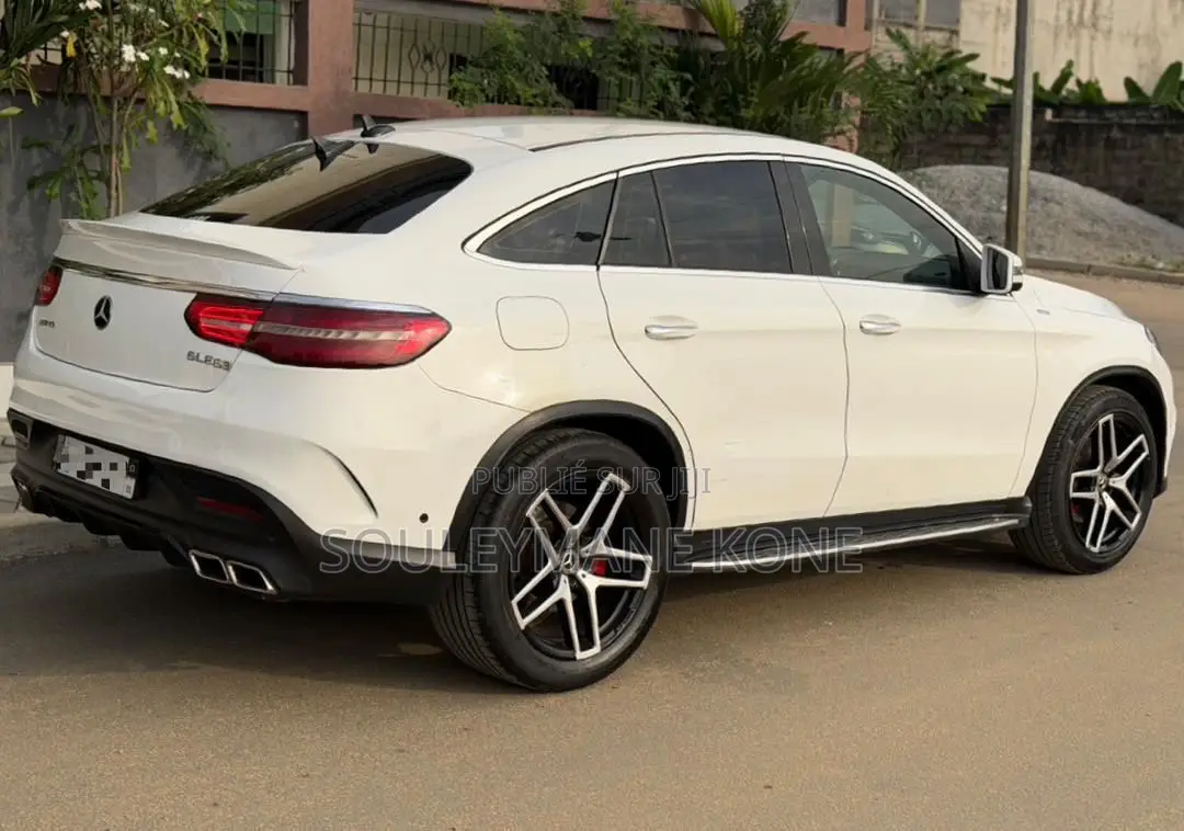 Mercedes-Benz GLE-Class 2018 Blanc