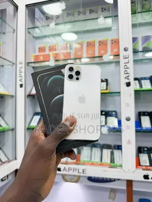 New Apple iPhone 12 Pro 128 GB Blanc