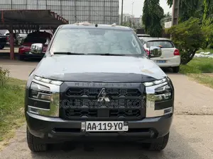 Mitsubishi L200 2025 Black