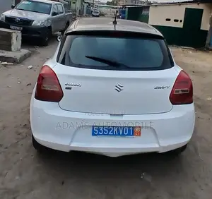 Suzuki Swift 2021 Blanc