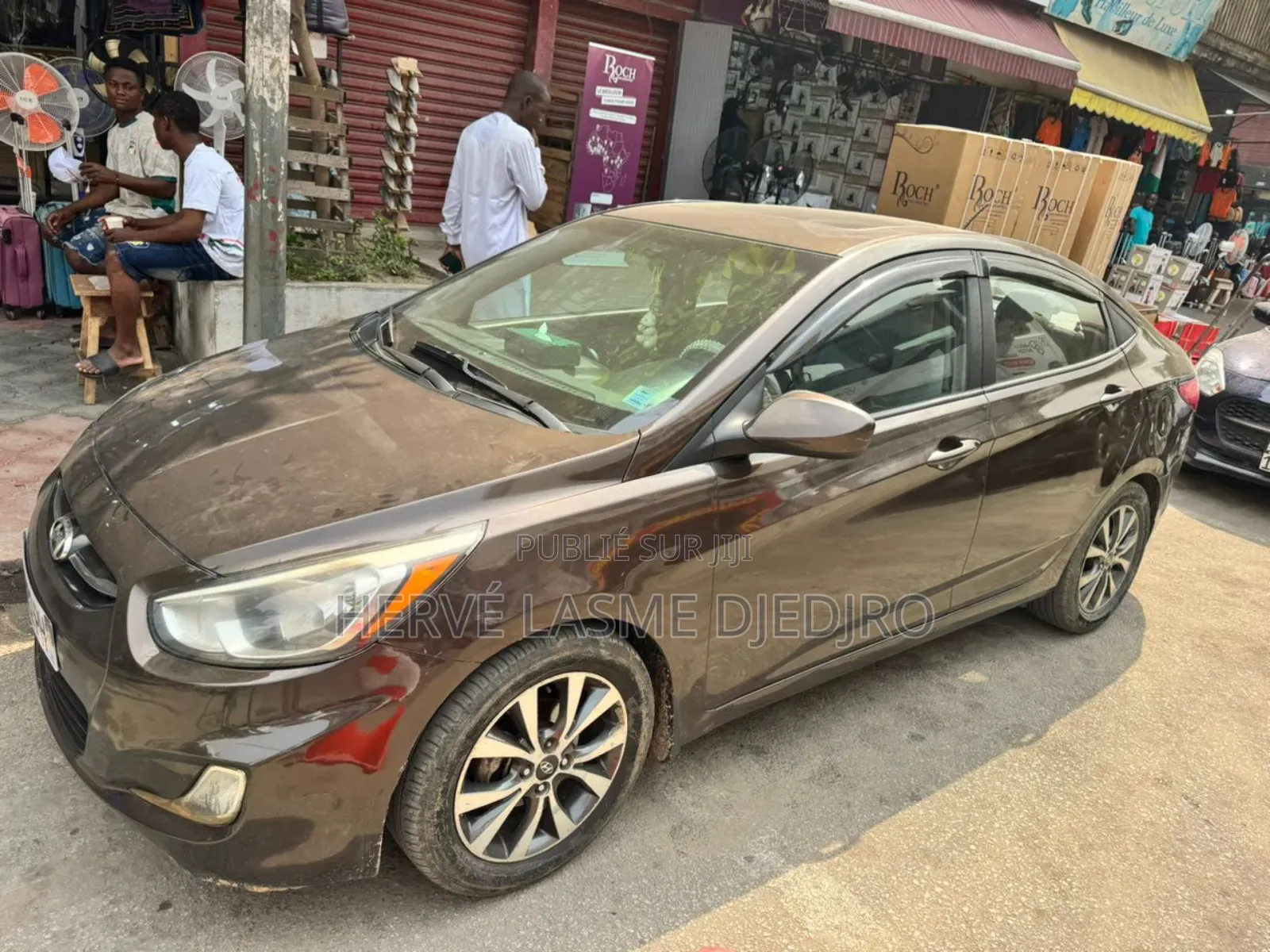 Hyundai Accent 2016 Marron