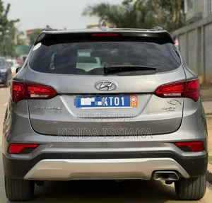 Hyundai Santa Fe SE AWD 2018 Gris
