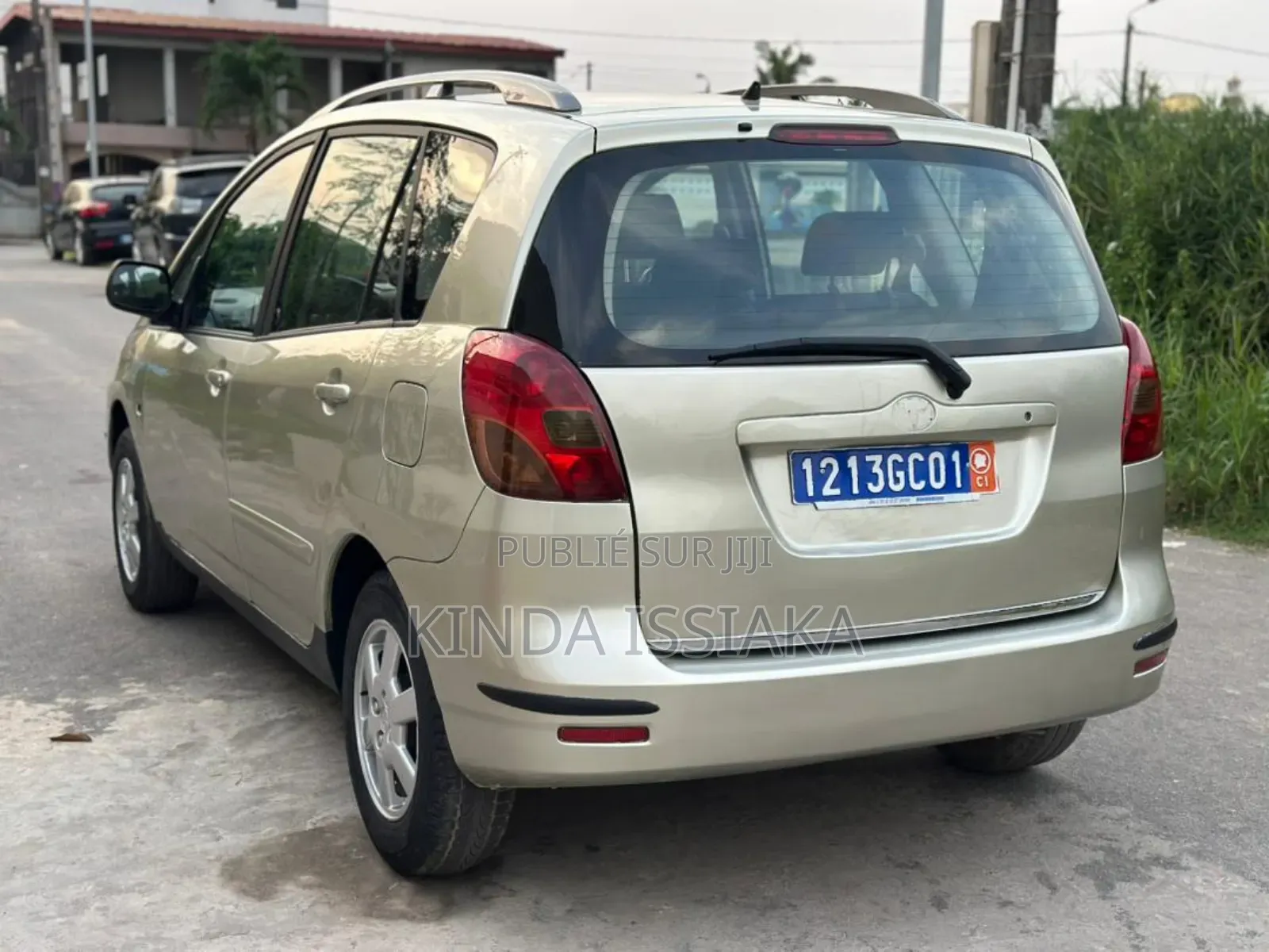 Toyota Corolla Verso 1.8 2003 Gris