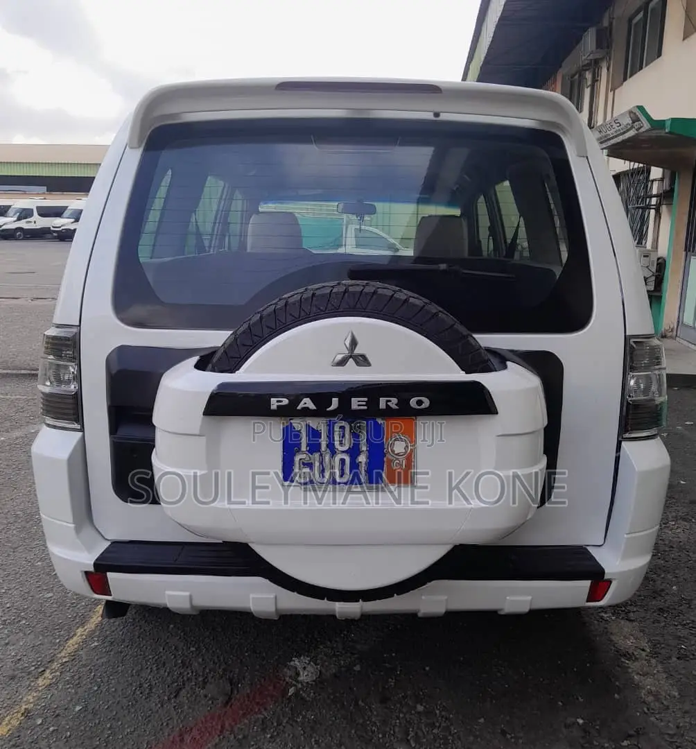 Mitsubishi Pajero 2008 Blanc