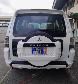 Mitsubishi Pajero 2008 Blanc