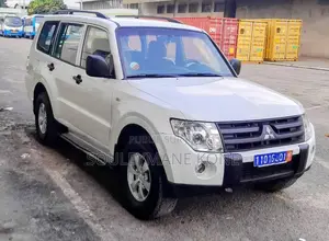 Mitsubishi Pajero 2008 Blanc