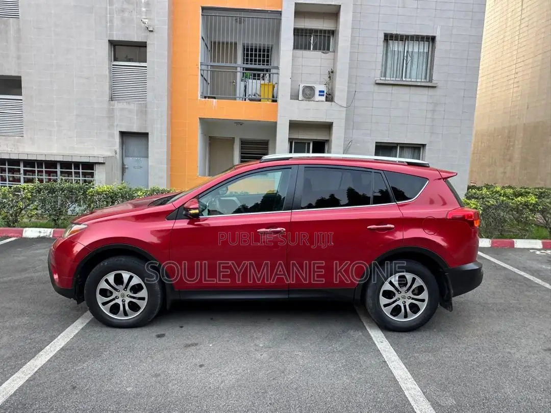 Toyota RAV4 2017 Rouge