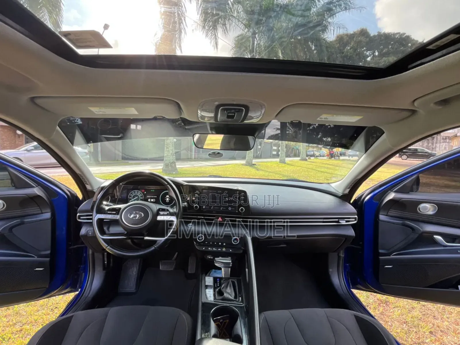 Hyundai Elantra Limited 2022 Blue