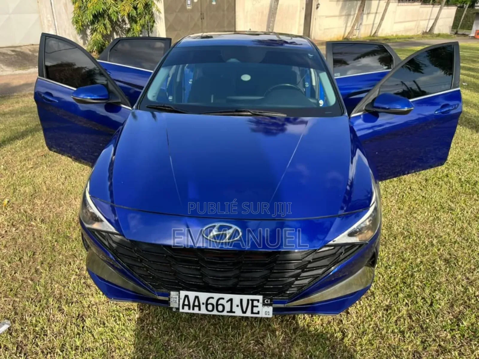 Hyundai Elantra Limited 2022 Blue