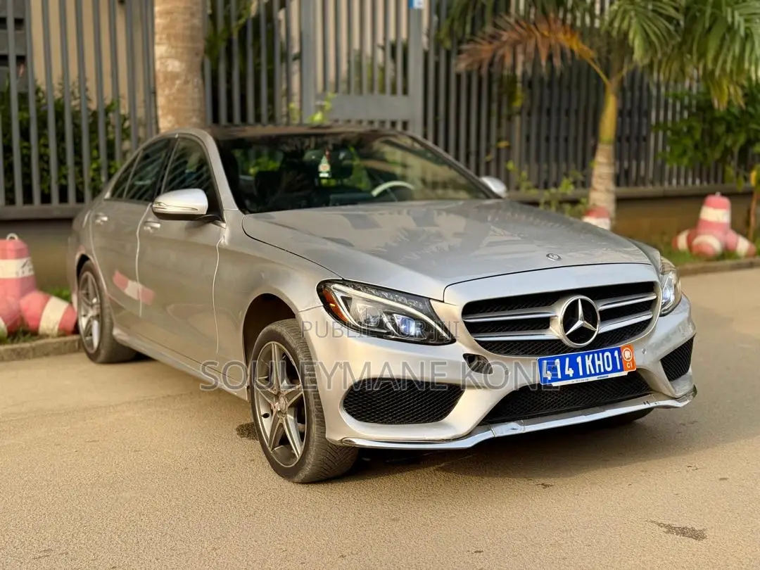 Mercedes-Benz C300 2016 Gris