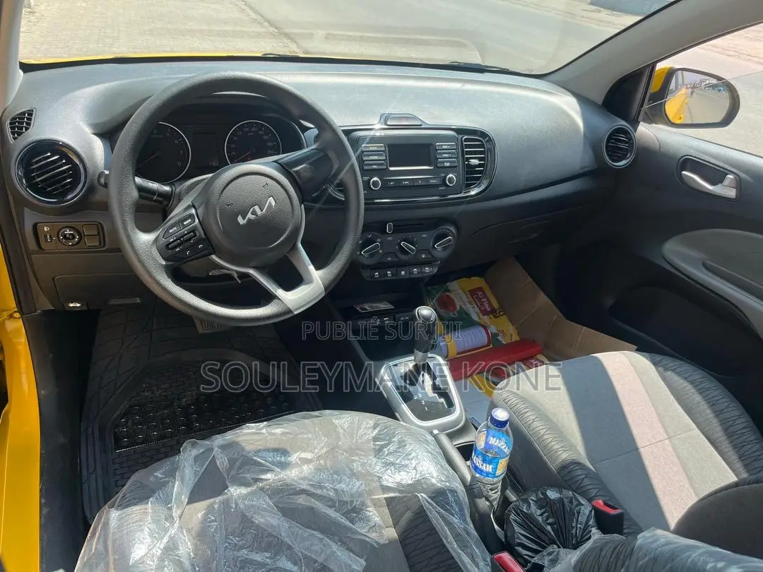 New Kia Pegas 2025 Jaune