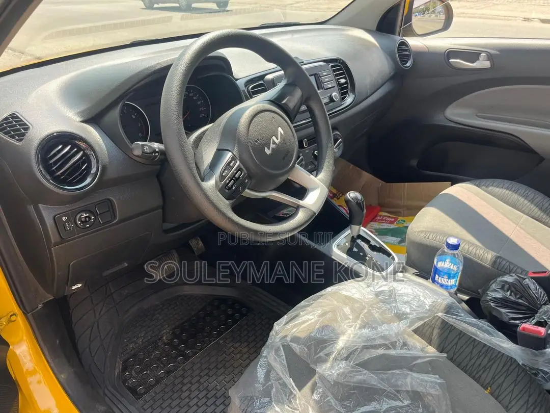 New Kia Pegas 2025 Jaune