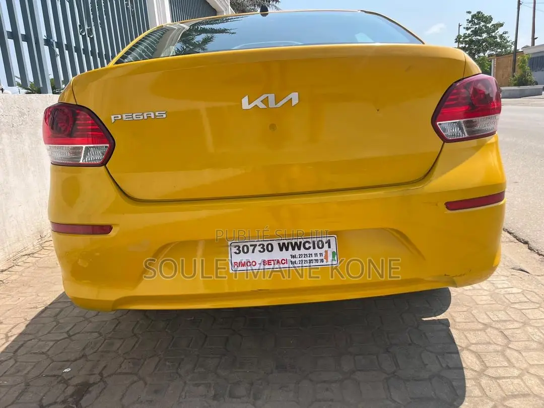 New Kia Pegas 2025 Jaune