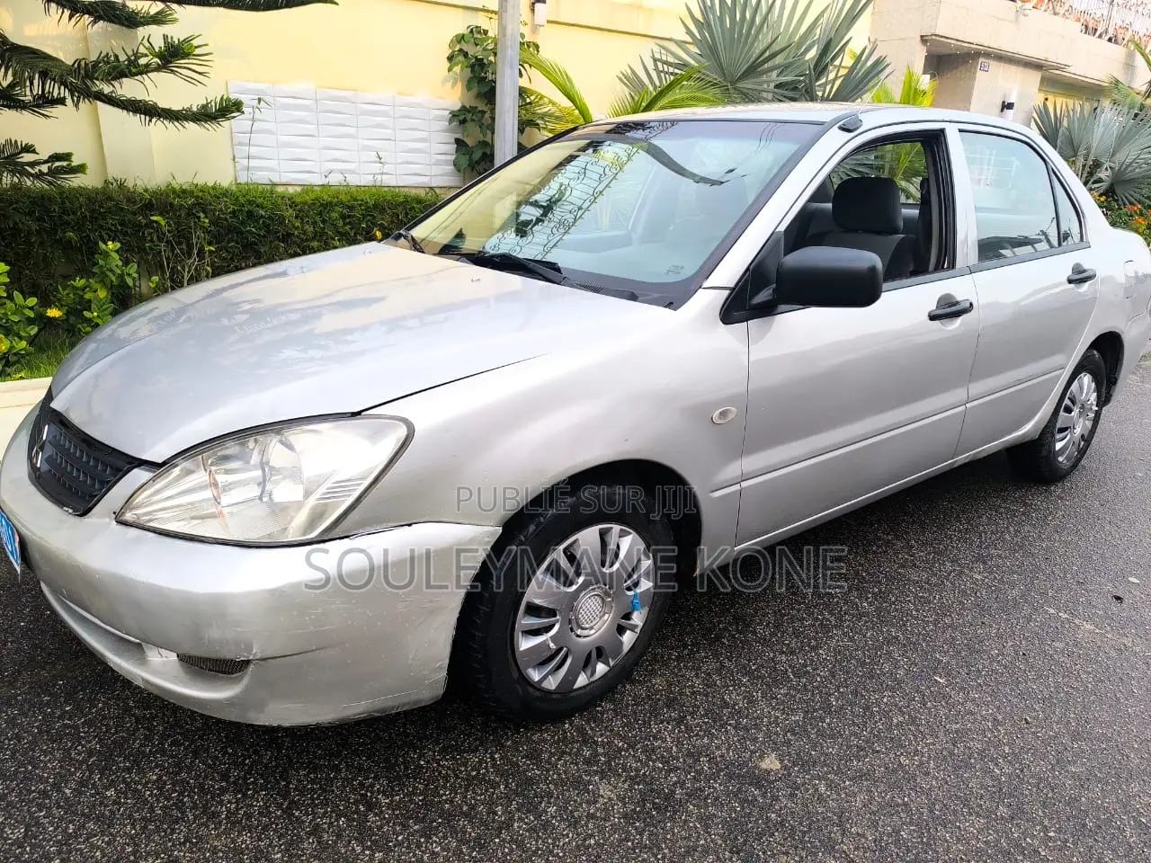 Mitsubishi Lancer 2012 Gris